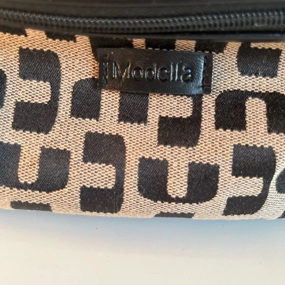 Modella Make-up Case - Picture 2 of 5